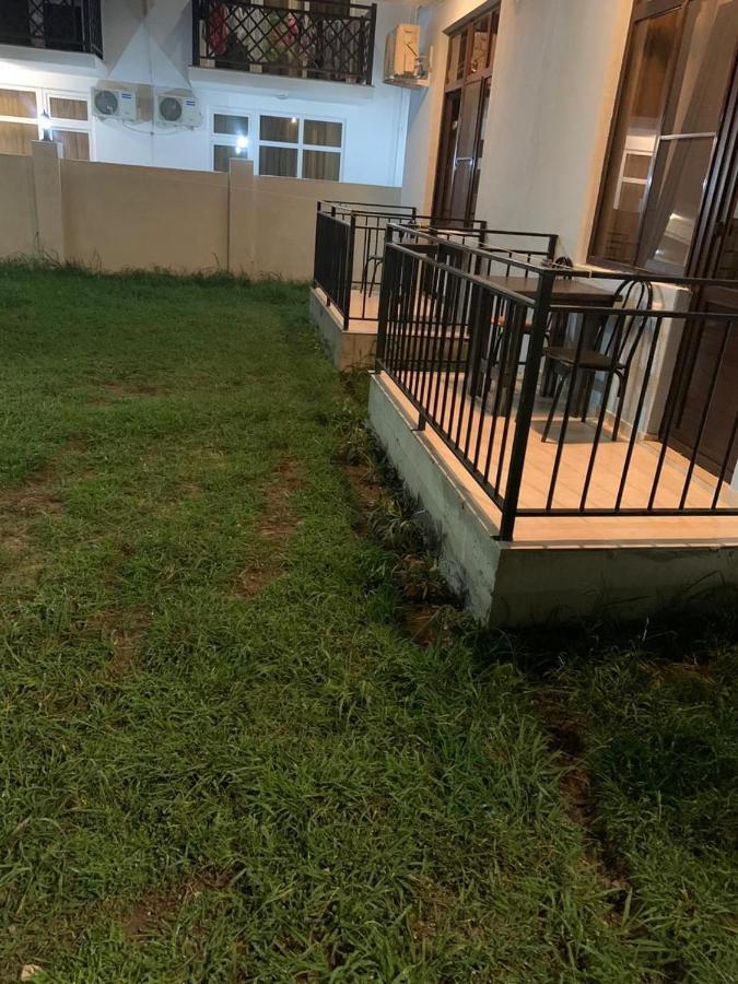 Гостевой Дом Azname Apartment Lidzava Екстериор снимка